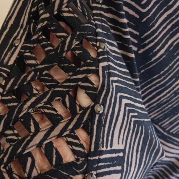 Banana Republic Soft Knit Dress - Picture 5 of 11